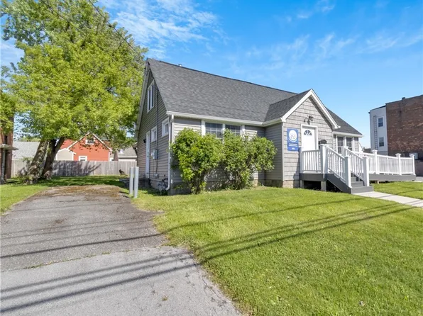 5831 Transit Rd, Depew, NY 14043