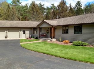 N1444 Forest Dr, Norway, MI 49870