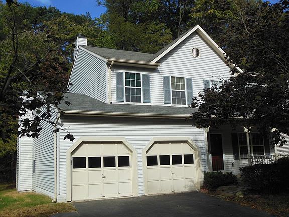 2nd image of 10424 Calumet Grove Dr