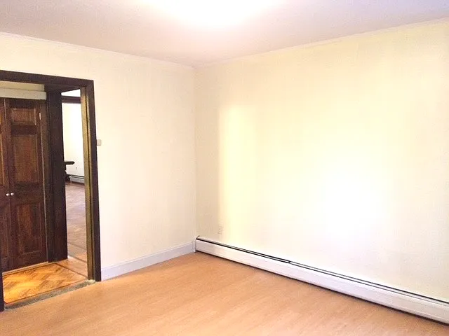 Kitchen table area