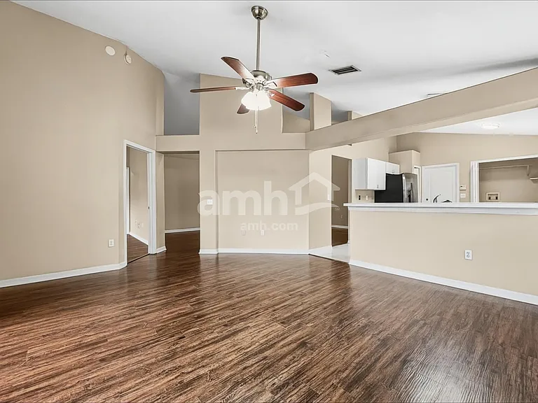1527 Firewheel Dr — Photo 5