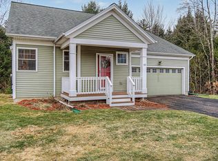 10 Stonebrook Cir, Essex Jct, VT 05452