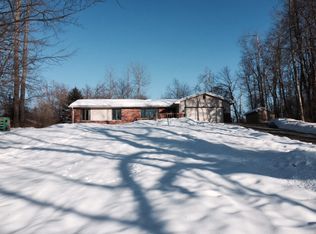 9272 Seneca Dr, Clarkston, MI 48348