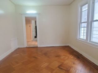 365 E 49th St #2, Brooklyn, NY 11203
