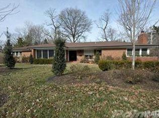 8027 Bennett Ave, Saint Louis, MO