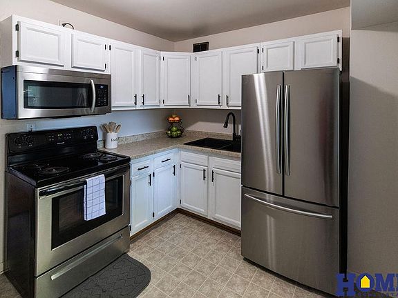 5th image of 2709 N Cotner Blvd