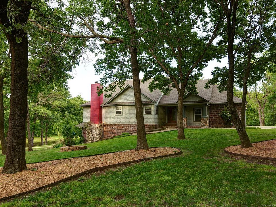 1st image of 11852 Hickory Ln