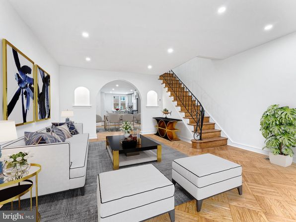 7951 Bayard St, Philadelphia, PA 19150