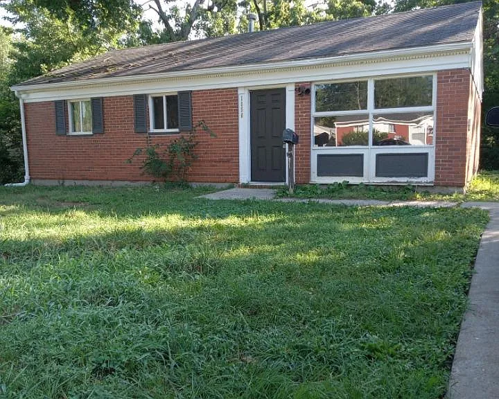 1956 Alice Dr — Photo 1