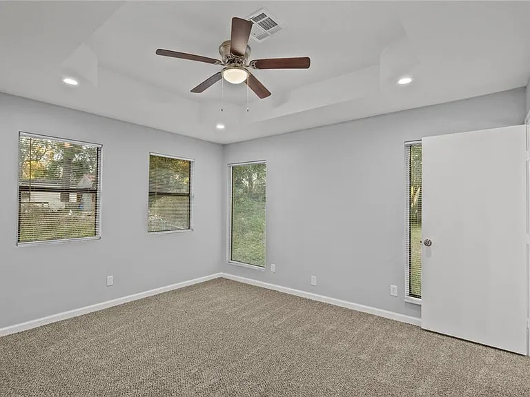 20575 Kings Rd — Photo 17