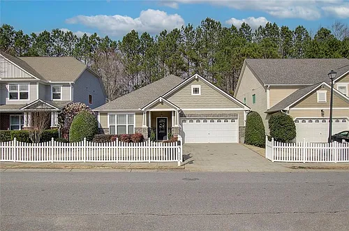 3822 Carriage House Dr Photo 1