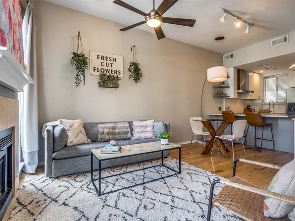 3907 Throckmorton St APT 2, Dallas, TX 75219