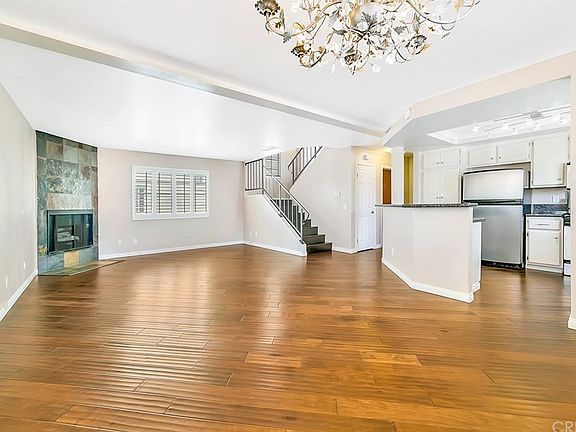2nd image of 14711 S Berendo Ave APT 17