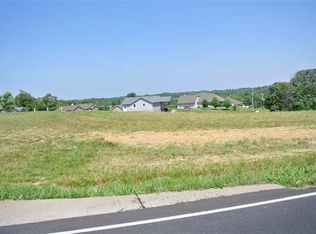 9 Spring Lake Rd, Perryville, MO 63775