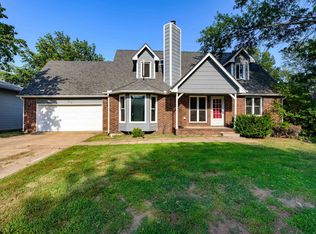 912 N Pin Oak Rd, Derby, KS 67037