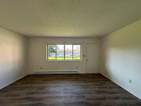 3rd image of 4507 Cannon Ave #37