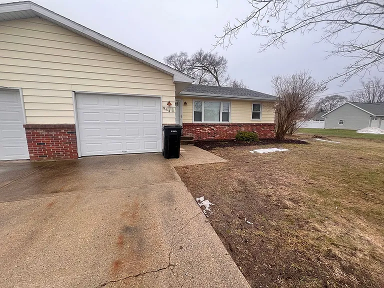 964 Rosewood St — Photo 25