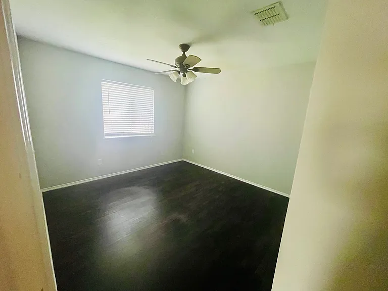 2701 Morningside Dr — Photo 7