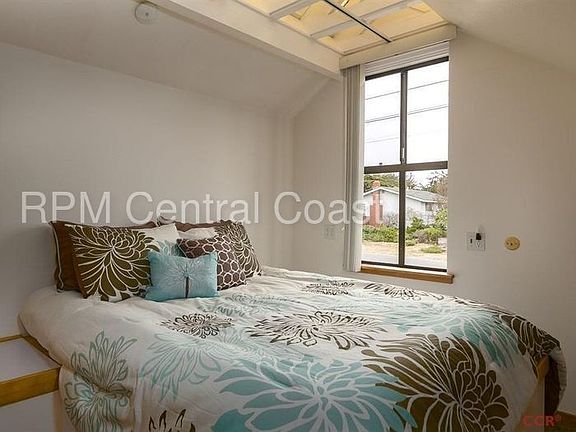5th image of 1313 4th St #B