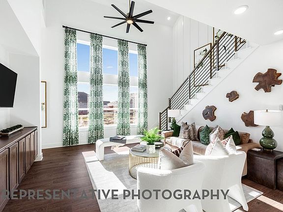 5th image of 3431 Loam Ln