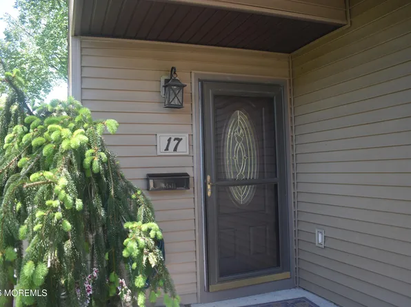 17 Concord Court, Red Bank, NJ 07701