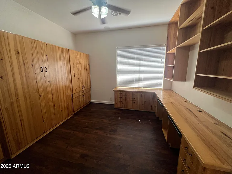 9506 E Mohawk Ln — Photo 10