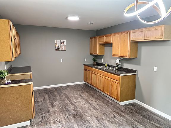 5th image of 512 S 20th St