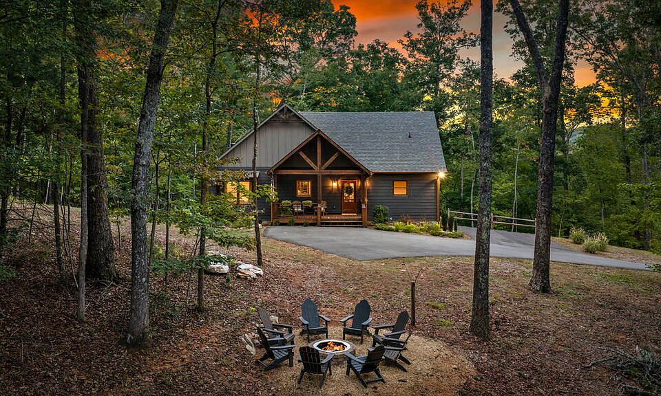 1st image of 1081 Dills Rd