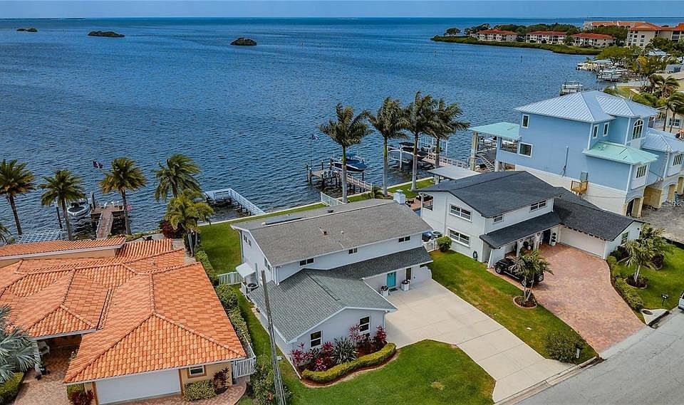 1st image of 306 W DRIFTWOOD DRIVE