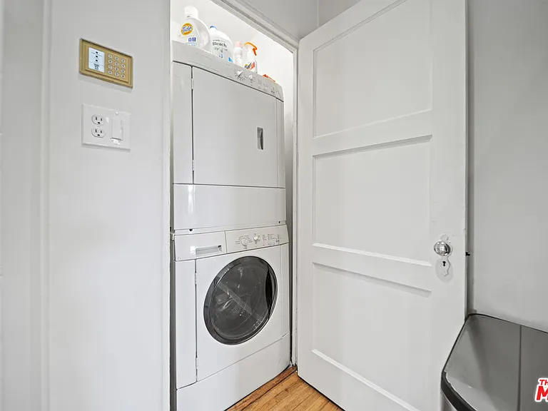 837 N Harper Ave — Photo 15