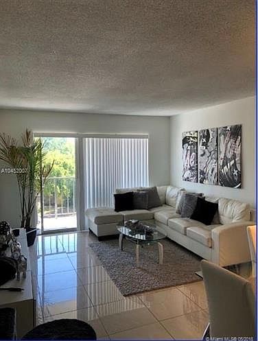 1st image of 1225 NE 124th St APT 32A