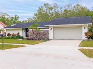9626 Leeward Ave, Largo, FL 33773