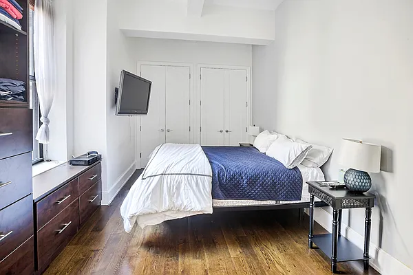 Rented by Corcoran | media 5