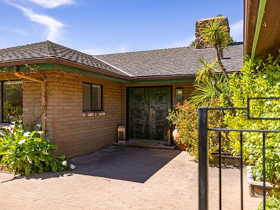 2nd image of 27460 Loma Del Rey