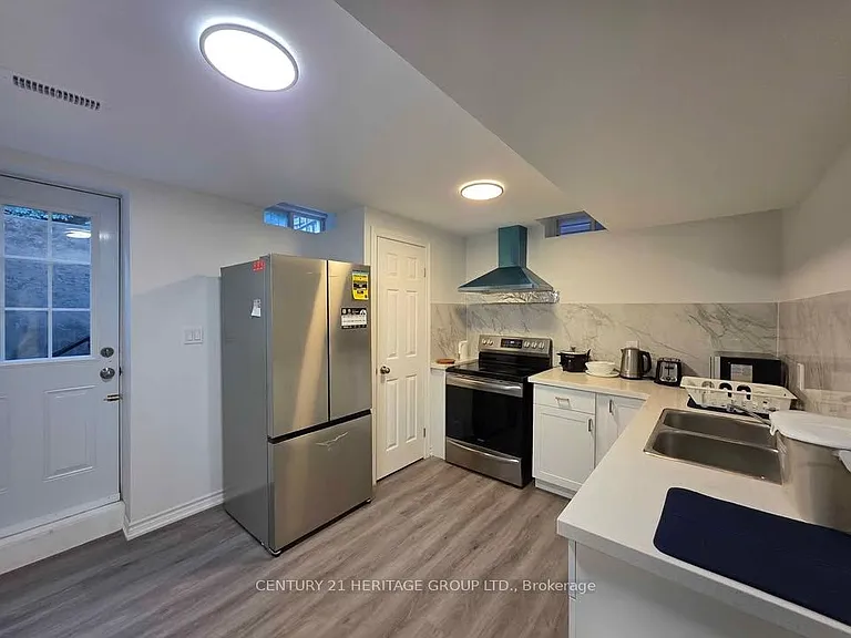 2101 Bridle Rd #BASEMENT — Photo 10