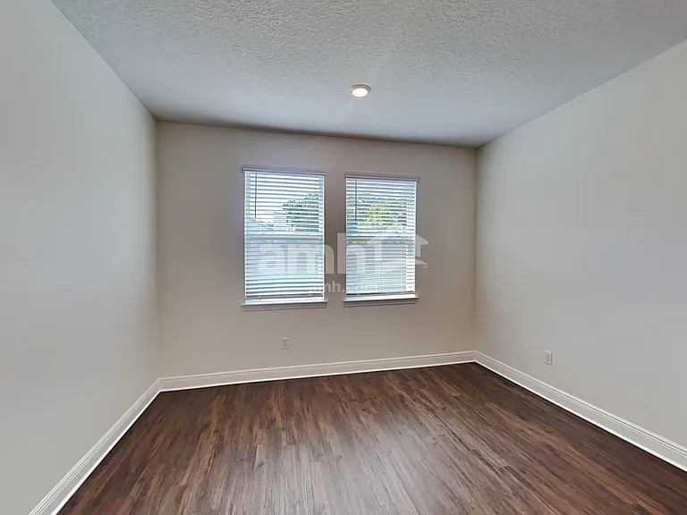 22435 Bellini Cir — Photo 11