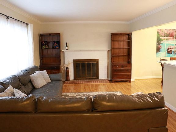 5th image of 4001 Rumford Ln