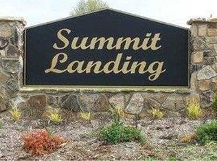 7710 Summit Landing Dr, Browns Summit, NC 27214