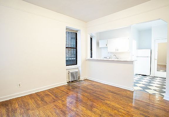 4th image of 203 W 103rd St APT 3A