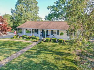3411 Colonial Dr, Springfield, OH 45504