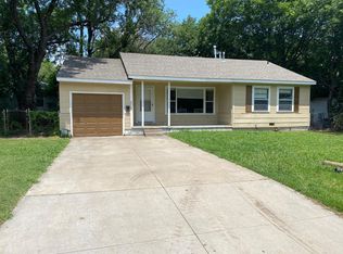 2219 N New Haven Ave E, Tulsa, OK 74115