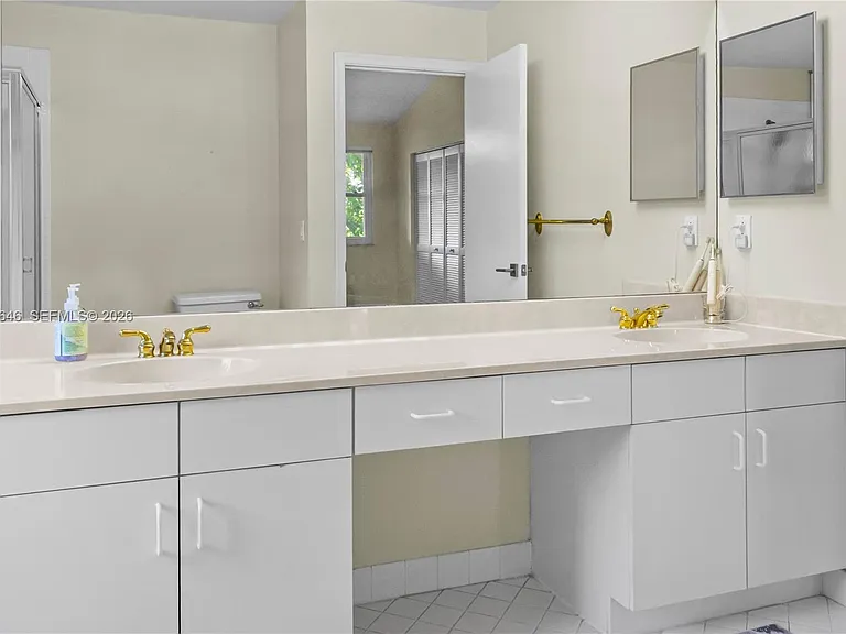 6885 NW 75th Pl — Photo 30