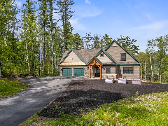3rd image of 14 Riley Road