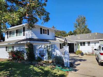 1325 Garthwick Dr, Los Altos, CA, 94024