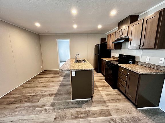 3rd image of 6543 E Hanna Ave #1a13