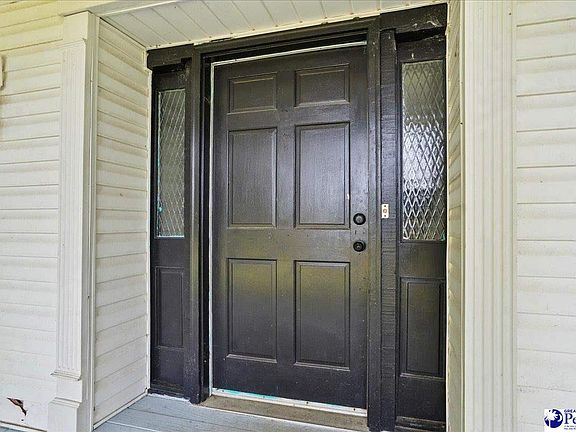 4th image of 444 Judge Rd