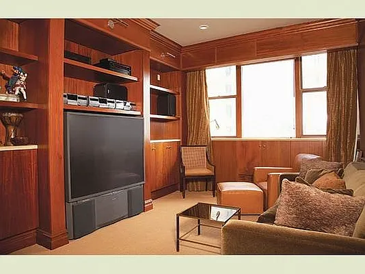 Sold by Stribling | media 11