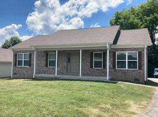 820 S Water Ave, Gallatin, TN 37066