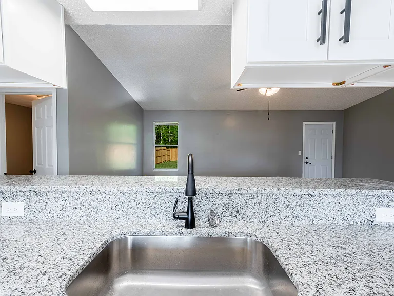 1529 Ibis Dr — Photo 8