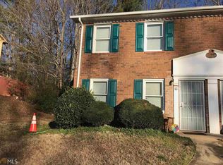 5320 Ridge Forest Dr, Stone Mountain, GA 30083